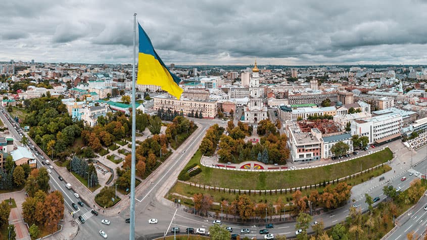 Ukrainian flag raised above Kyiv